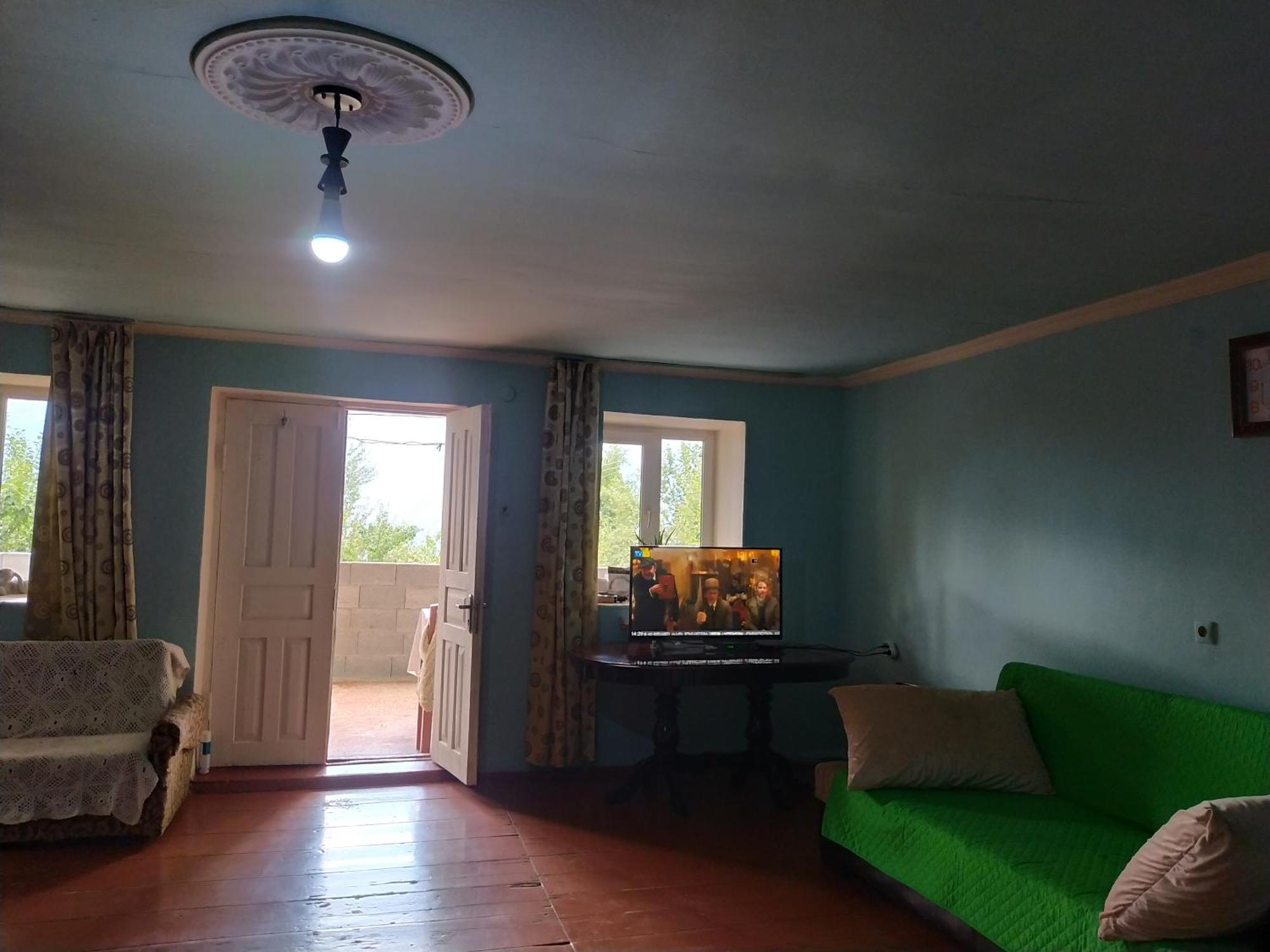 Gujejiani Guest House Mestia Eksteriør billede